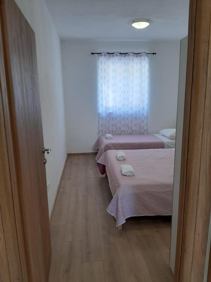 Apartmani Benjamin Bibinje Zewnętrze zdjęcie