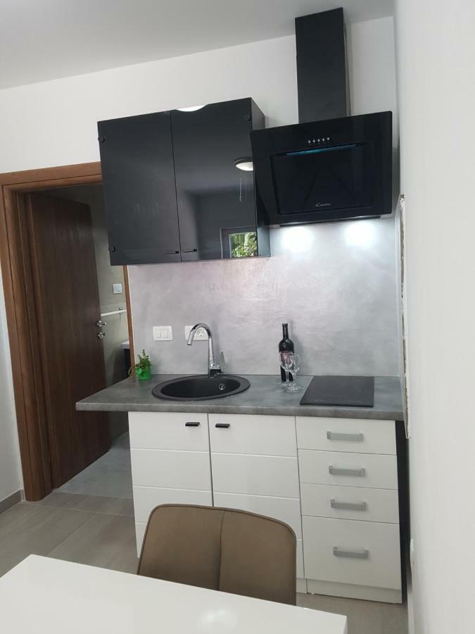 Apartmani Benjamin Bibinje Zewnętrze zdjęcie