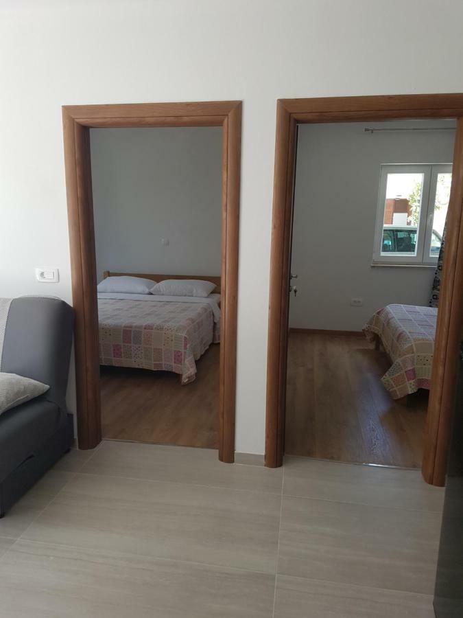 Apartmani Benjamin Bibinje Zewnętrze zdjęcie